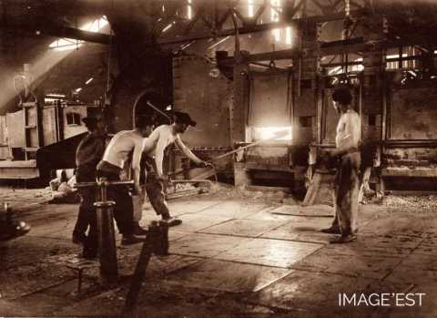 Ouvriers métallurgistes (Pompey)